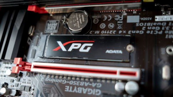 Обзор Adata XPG SX8200 SSD